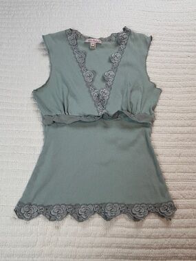 Vintage Sleeveless Y2K Lace Ruffle Babydoll V-Neck Top Sage Green Size M